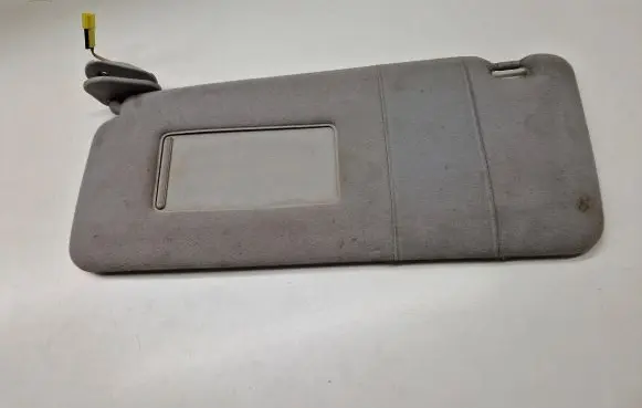 BMW 7 E38 Sun visor 8174721