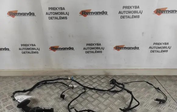 BMW 4 F36 Gran coupe Front door wiring loom 9325903