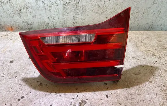 BMW 4 F32 F33 Tailgate rear/tail lights 7296102 618302