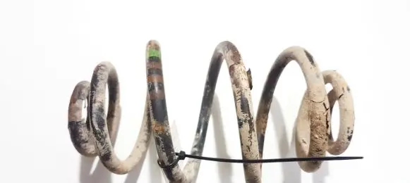 Volkswagen PASSAT B5 Rear coil spring