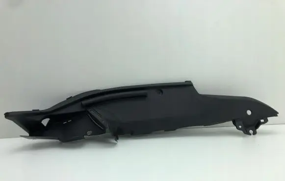 Lexus RX 450H Fender end trim 