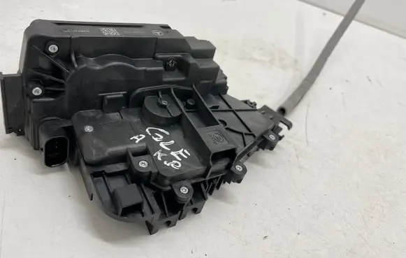 Mercedes-Benz ML W166 Front door lock A2220063999 A0997201335