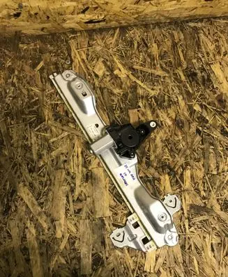 Nissan Qashqai Rear door window regulator with motor 827014EA0A