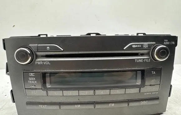 Radio/CD/DVD/GPS head unit