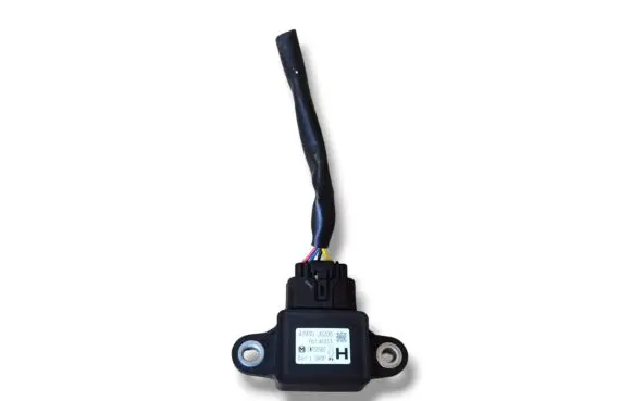 Nissan X-Trail T31 ESP acceleration yaw rate sensor 47930JG200
