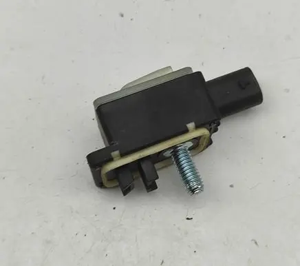 BMW X1 F48 F49 Airbag deployment crash/impact sensor 9305252