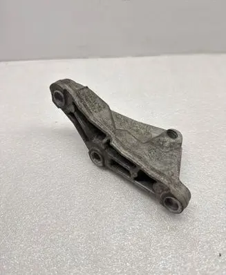 BMW 5 F10 F11 Fuel pump bracket 7810698 AC46000