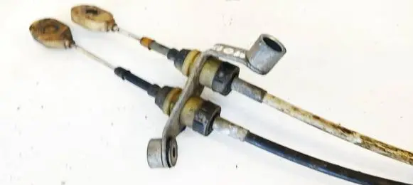 Opel Zafira A Gear shift cable linkage 