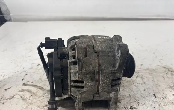 BMW 3 F30 F35 F31 Generator/alternator 0124525187 03L903023