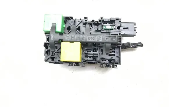 Peugeot 208 Fuse box set 9666232680 66652X K4995