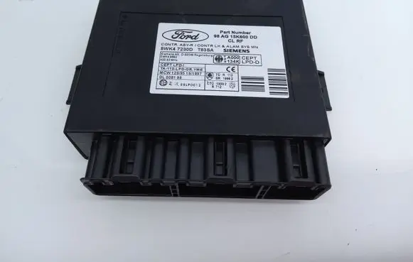 Ford Focus Comfort/convenience module 98AG15K600
