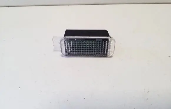Audi Q3 F3 Rear door interior light 8J0947409