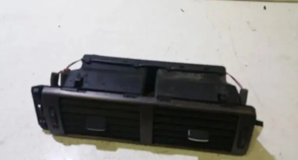 Audi A6 S6 C5 4B Dash center air vent grill 4b2820951