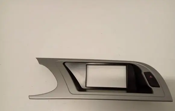 Audi A4 S4 B8 8K Radio/GPS head unit trim 8K1857186D