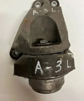 Audi A6 S6 C6 4F Engine mount bracket 4D0399114B