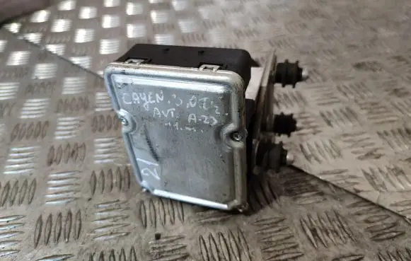 Porsche Cayenne (92A) ABS Pump 7P0907379E