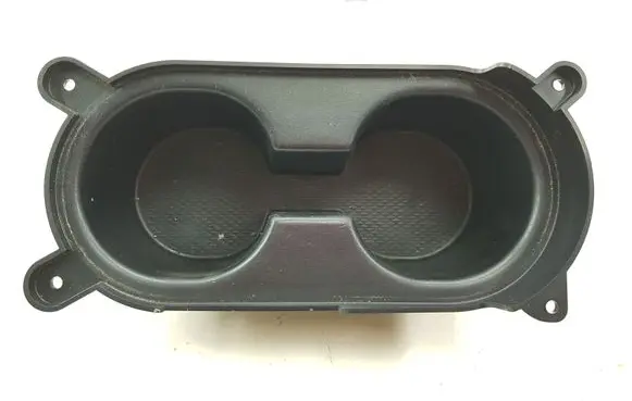 Cup holder front