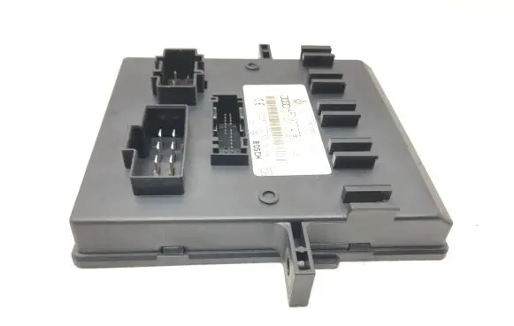 Audi Q7 4L Comfort/convenience module 4F0907279 4F0910279N F005V00789