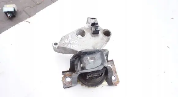 Nissan e-NV200 Driveshaft support bearing bracket 