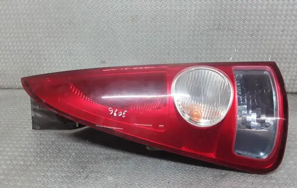 Renault Espace - Grand espace IV Rear/tail lights 8200027153