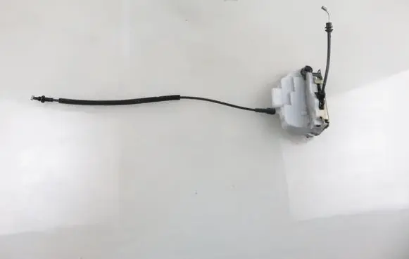 Citroen C3 Front door lock