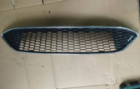 Ford Focus ST Front grill