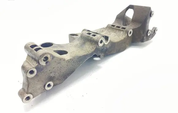 Volkswagen Sharan Generator/alternator bracket 045903143C 18661 A1S112C