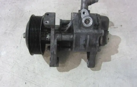 BMW 6 F12 F13 Power steering pump 32416796493