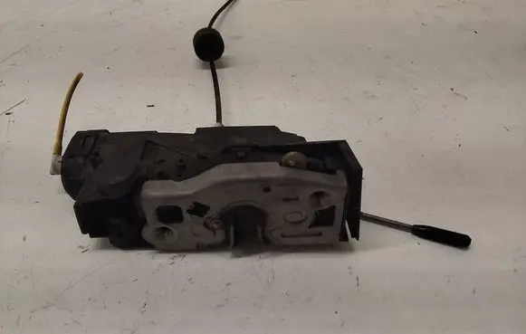 Mercedes-Benz A W168 Front door lock 1687230008
