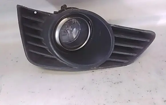 Opel Tigra B Front fog light 93162188