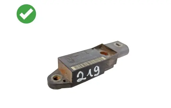 Mercedes-Benz CLS C219 Airbag deployment crash/impact sensor A0028202726 25571203A4 002820272650042444