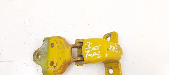 Opel Movano A Front door lower hinge 