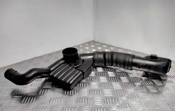 Mini Cooper Hatch Hardtop Air intake hose/pipe 147783503