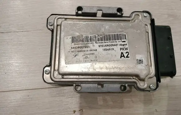 Mercedes-Benz E W212 Engine control unit/module A6429007201