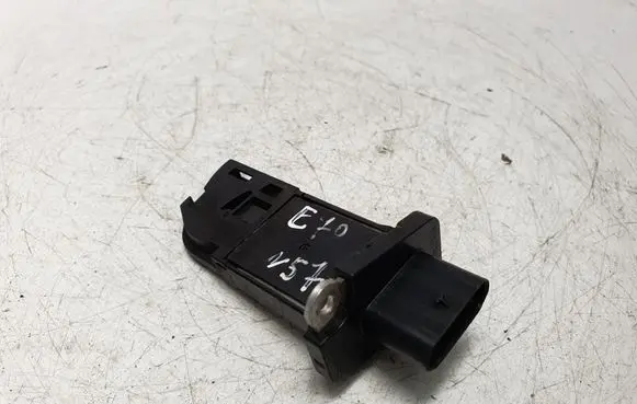 BMW X5 E70 Mass air flow meter 7804150 13627804150