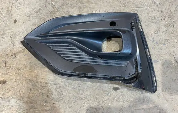 Ford Focus Front bumper lower grill JX7B-15A299-T S2510D015-I