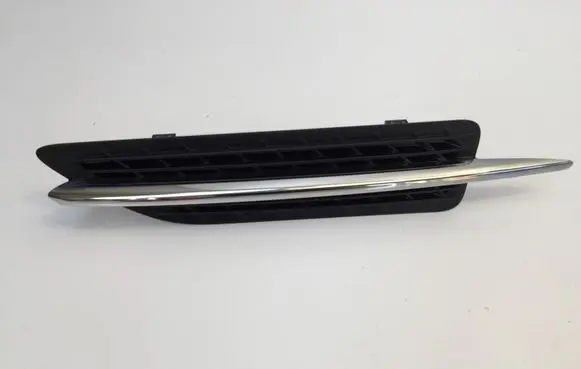Mercedes-Benz SLC R172 Fender grill A1726900379