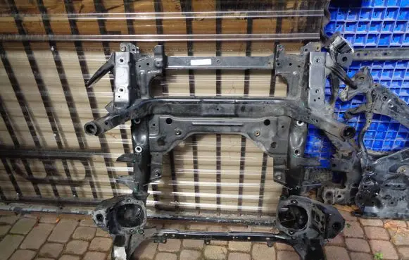 BMW X5 F15 Front subframe T1830220698 07092025 P686668704