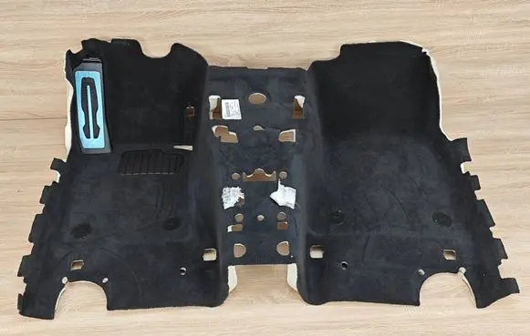 BMW 5 G30 G31 G38 Front floor carpet liner 8070638