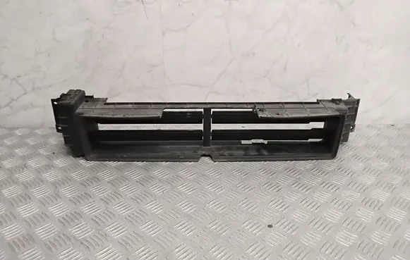 Hyundai Kona I Intercooler air guide/duct channel 86950K4000