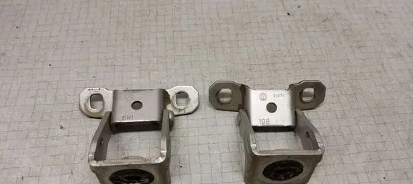 Fiat Bravo Tailgate/trunk/boot hinge