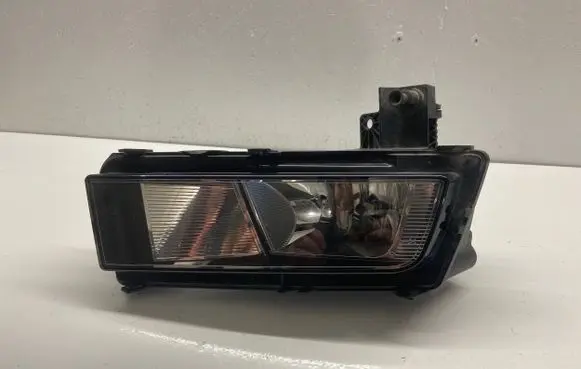 Volkswagen Touran III Front fog light 5TA941662 10461020000