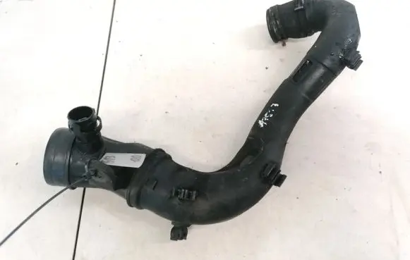 Intercooler hose/pipe