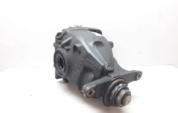 BMW X5 E70 Rear differential 7630912