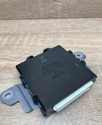 Toyota Prius (XW20) Other control units/modules 8999047023 2325000320 Used