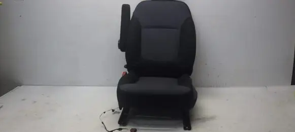Opel Vivaro Front driver seat 