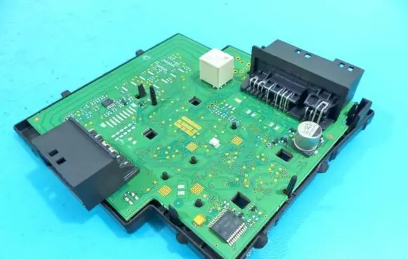 BMW 1 F20 F21 Central body control module 18159710 IMPRK1209420