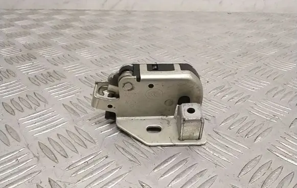 Mercedes-Benz Sprinter W906 Tailgate/trunk/boot lock/catch/latch A9067401135