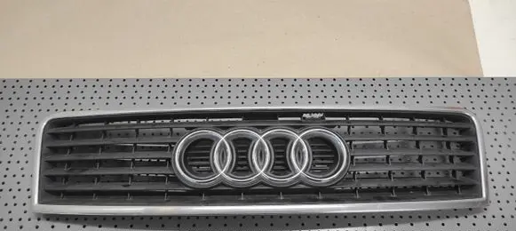 Audi A6 S6 C5 4B Front bumper upper radiator grill 4B0853551F