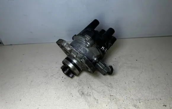 Mazda 323 Spark distributor T2T52371 BP01 BP019711R4